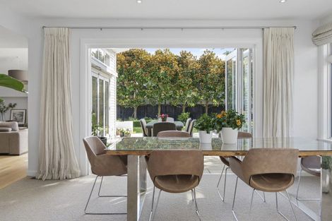 Photo of property in 43 Jacksons Road, Lyttelton, 8082