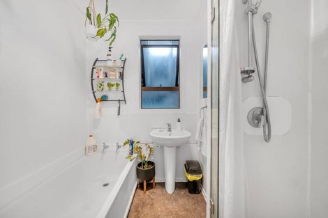 Photo of property in 15 Mcentee Street, Papakura, 2110