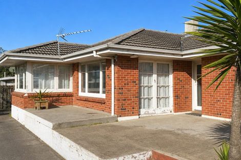 Photo of property in 25 Meadowcourt Drive, Manukau, Auckland, 2025