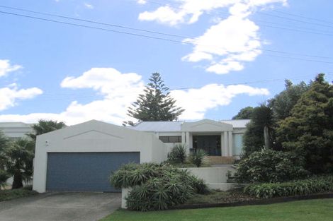 Photo of property in 35 Shaw Road, Waihi Beach, 3611