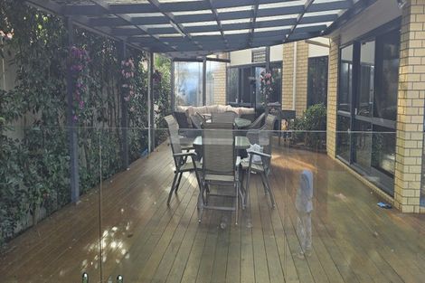 Photo of property in 17 Glencullen Place, Dannemora, Auckland, 2016