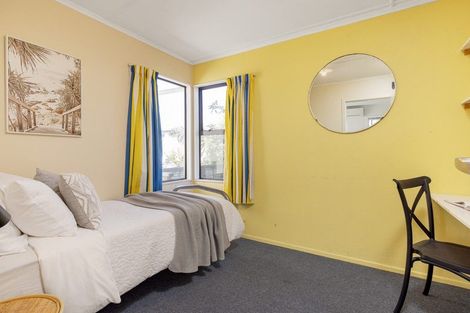 Photo of property in 1009 Papamoa Beach Road, Papamoa Beach, Papamoa, 3118