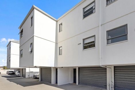 Photo of property in 3/234 Worcester Street, Christchurch Central, Christchurch, 8011