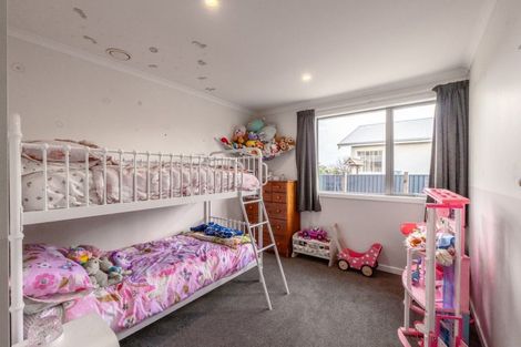 Photo of property in 16 Cargill Street, Waikiwi, Invercargill, 9810