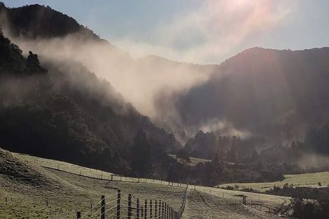 Photo of property in 312 Marchant Road, Kaitoke, Upper Hutt, 5018