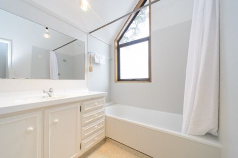 Photo of property in 6/341 College Street, West End, Palmerston North, 4410