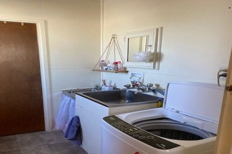 Photo of property in 2/1305 Cardiff Place, Mayfair, Hastings, 4122