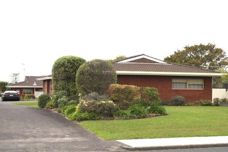 Photo of property in 3/131 Union Road, Howick, Auckland, 2014