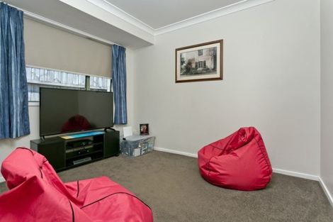 Photo of property in 57 Bluebird Crescent, Unsworth Heights, Auckland, 0632