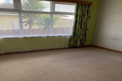 Photo of property in 8 Carlisle Street, Levin, 5510