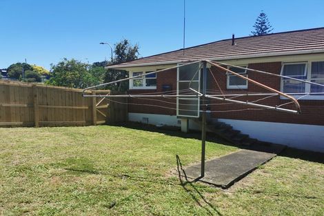 Photo of property in 1/7 Larne Avenue, Pakuranga Heights, Auckland, 2010