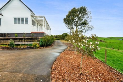 Photo of property in 79 Lincoln Road East, Everett Park, Inglewood, 4389