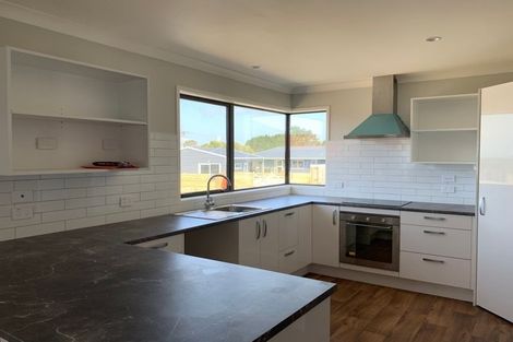 Photo of property in 2 Naho Place, Meremere, Mercer, 2474