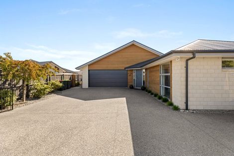 Photo of property in 50 Burnham School Road, Rolleston, 7614