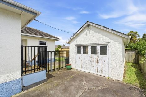 Photo of property in 202 Vogel Street, Roslyn, Palmerston North, 4414