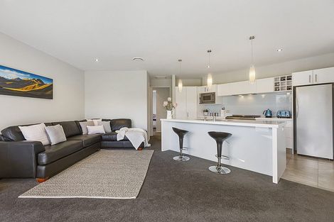 Photo of property in 11 Ethereal Crescent, Mount Pisa, Cromwell, 9383