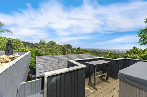 Photo of property in 441 Titirangi Road, Titirangi, Auckland, 0604