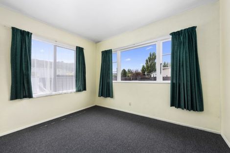 Photo of property in 100 Gibbons Street, Ebdentown, Upper Hutt, 5018