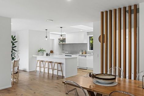 Photo of property in 2/23d Jacksons Road, Merivale, Christchurch, 8014