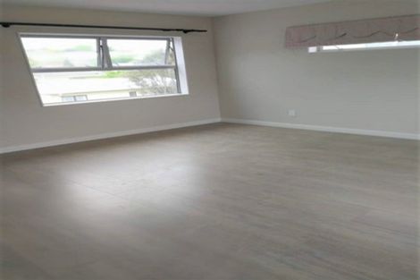 Photo of property in 61 Moore Street, Howick, Auckland, 2014