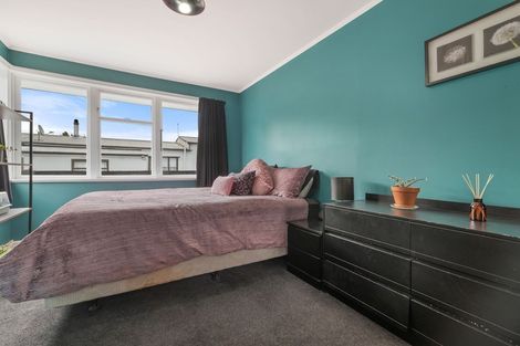Photo of property in 677 Main South Road, Islington, Christchurch, 8042