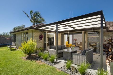 Photo of property in 94 Doncaster Drive, Papamoa Beach, Papamoa, 3118
