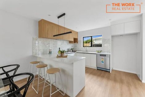 Photo of property in 70b Cargill Street, Papakura, 2110