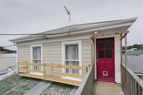 Photo of property in 4a/8 Howard Street, Mount Cook, Wellington, 6021