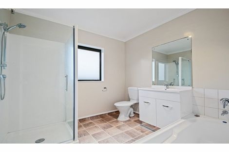 Photo of property in 211 Metcalfe Road, Ranui, Auckland, 0612