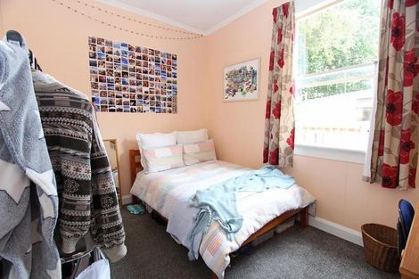 Photo of property in 33 Clyde Street, Roseneath, Port Chalmers, 9023