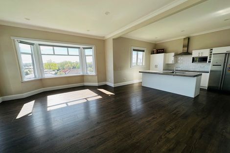 Photo of property in 2 Armstrong Street, Balclutha, 9230