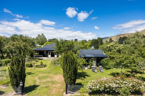 Photo of property in 1581 Teviot Road, Millers Flat, Roxburgh, 9572