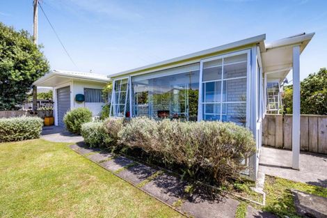 Photo of property in 20 Sackville Street, Fitzroy, New Plymouth, 4312