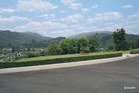 Photo of property in 85 Emerald Hill Drive, Birchville, Upper Hutt, 5018