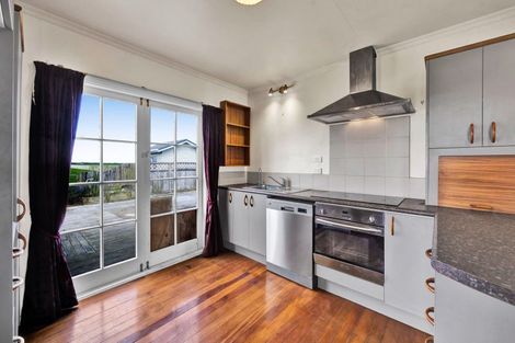 Photo of property in 278 Matangara Road, Hawera, 4672