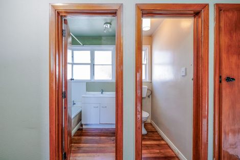 Photo of property in 5 Lyall Place, Bryndwr, Christchurch, 8053