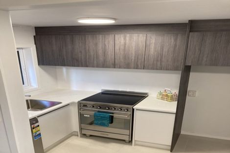 Photo of property in 5/72 Kitchener Road, Milford, Auckland, 0620