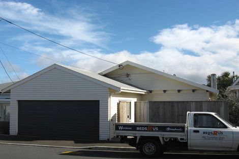 Photo of property in 32 Overtoun Terrace, Hataitai, Wellington, 6021