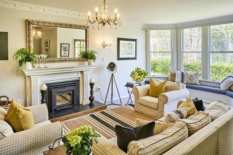 Photo of property in 280 Paekakariki Hill Road, Paekakariki Hill, Porirua, 5381