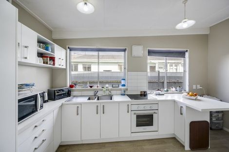 Photo of property in 3/93 Nelson Crescent, Napier South, Napier, 4110
