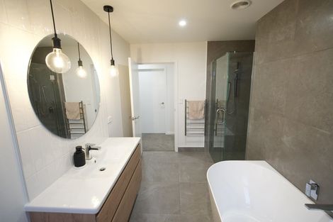 Photo of property in 23a Karina Terrace, Roslyn, Palmerston North, 4414