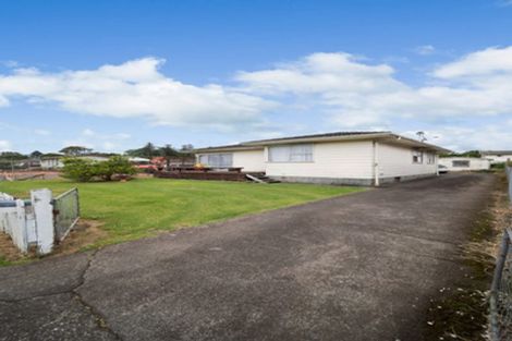 Photo of property in 12 Kivell Close, Mangere East, Auckland, 2024