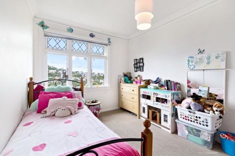 Photo of property in 17c Fitzroy Street, Wadestown, Wellington, 6012