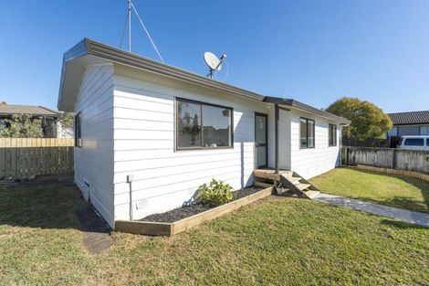 Photo of property in 1/26 Karepo Crescent, Ranui, Auckland, 0612