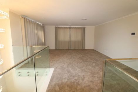 Photo of property in 36 Mettam Drive, Swanson, Auckland, 0614