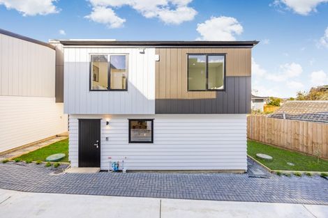 Photo of property in 6/24 Tupaki Place, Pakuranga Heights, Auckland, 2010