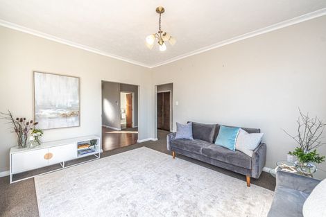 Photo of property in 48 Kent Road, Saint Johns Hill, Whanganui, 4501