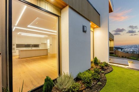 Photo of property in 34 Kumukumu Road, Long Bay, Auckland, 0630