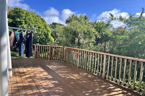 Photo of property in 48 Moana Road, Kelburn, Wellington, 6012