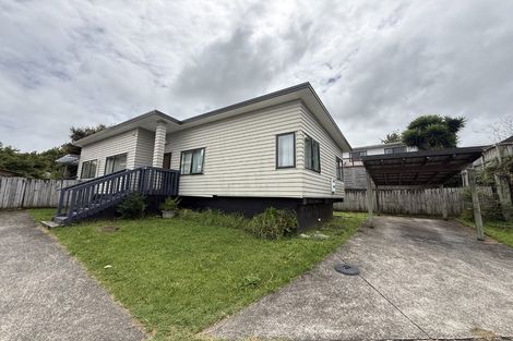 Photo of property in 27g Rehia Road, Massey, Auckland, 0614